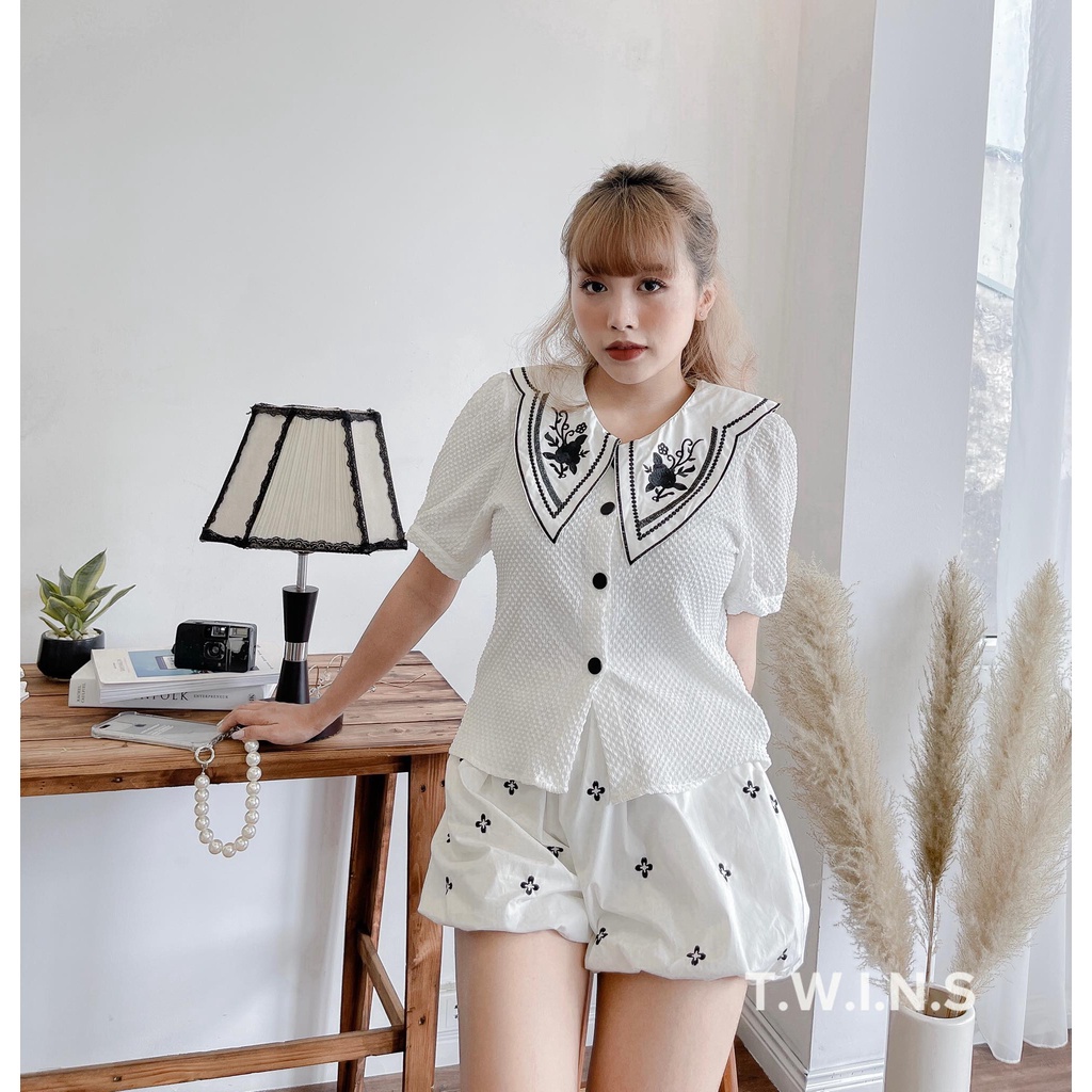 Áo sơ mi xốp cổ peter thêu hoa 3090