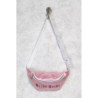 Túi đeo bụng satin F21 pink cực cute ORDER chính hãng