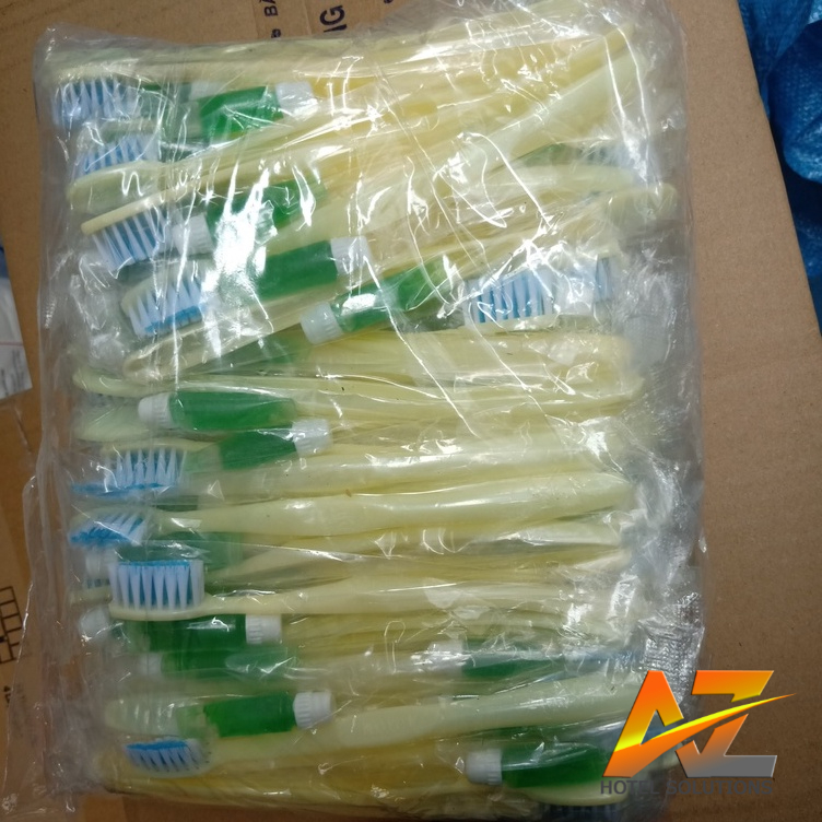 Bàn chải nhà nghỉ khách sạn dùng 1 lần có sẵn kem đánh răng