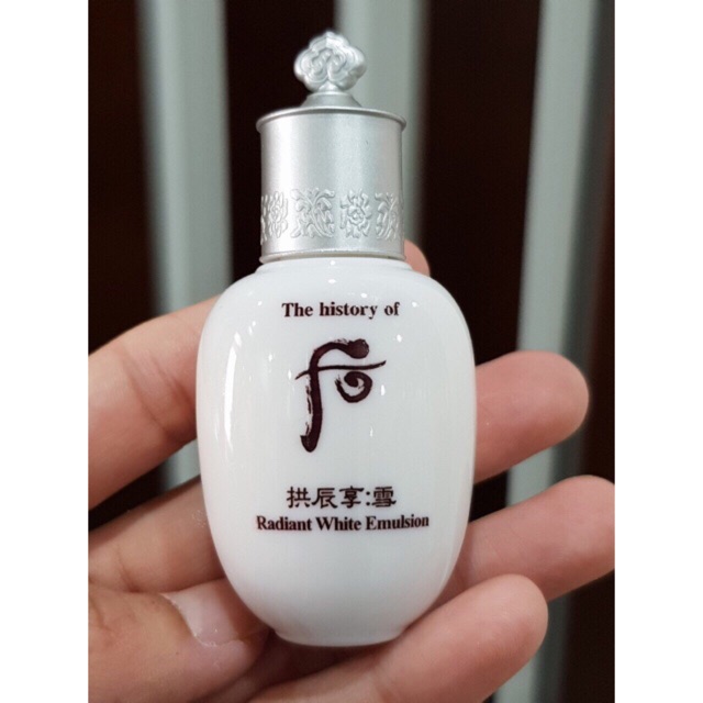 Sữa dưỡng sáng da Whoo Radiant White Emulsion mini 20ml