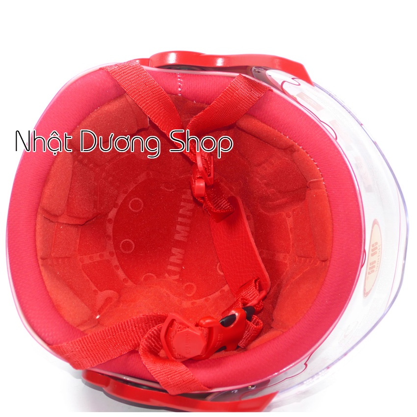 Mũ bảo hiểm nhí hình con hổ có kính chắn gió và bụi bảo vệ tốt mặt và đầu cho bé khi tham gia giao thông.