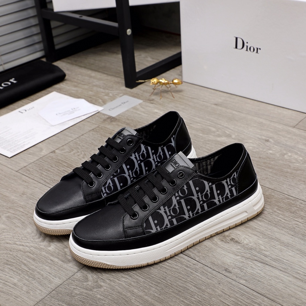 Giày sneakers nam da thật cao cấp DIOR CD thiết kế nam tính và trẻ trung mang đến phong cách trầm ổn