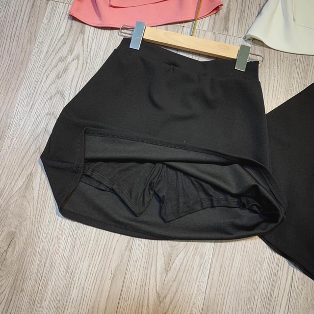 Chân váy chữ A BASIC [ ẢNH THẬT ] chuẩn form - có quần trong | BigBuy360 - bigbuy360.vn