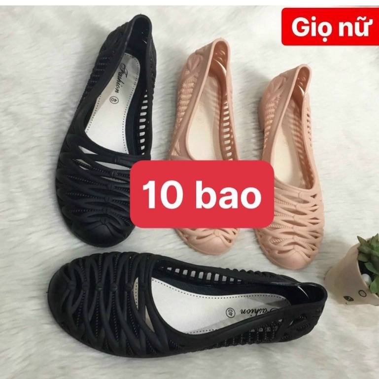 GIÀY NHỰA DẺO LỖ ĐI MƯA (ĐẶT TĂNG LÊN 1 SIZE ĐI THOẢI MÁI HƠN Ạ)