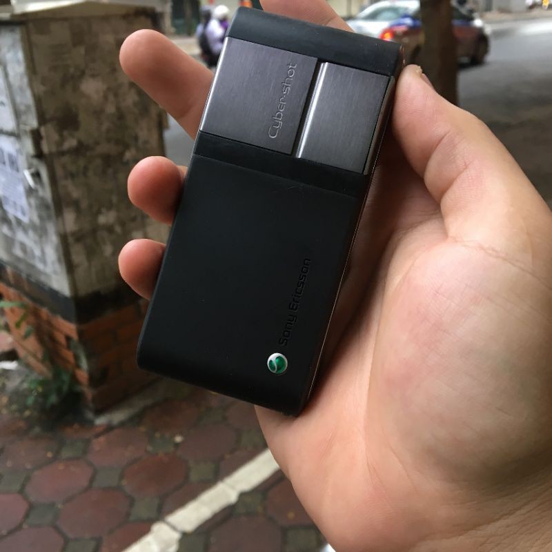 Điện thoại sony ericsson C905