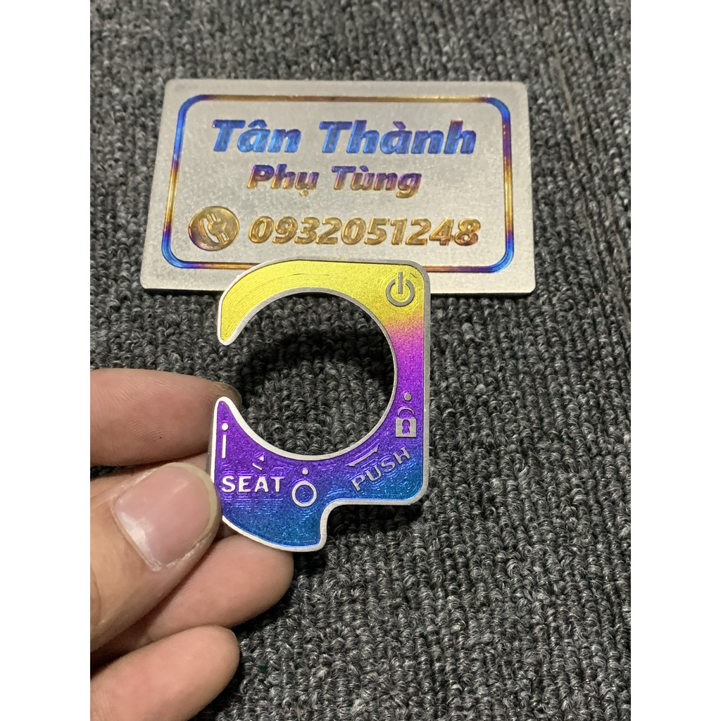 Ốp khoá Titan VARIO 2018-2019 (Tân Thành PT)