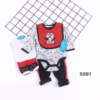 Set body yếm cho bé ( 4 chi tiết)