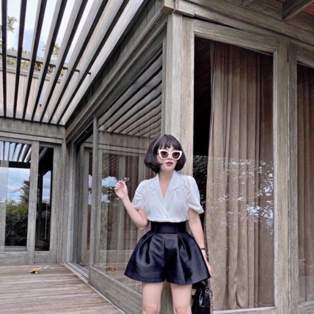 Sơ mi cổ vest tay bồng