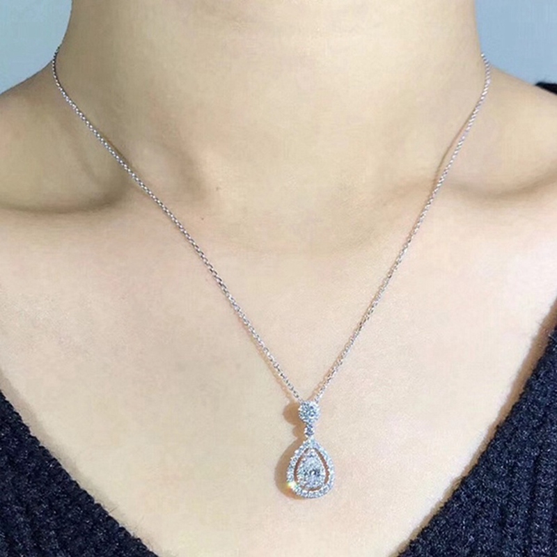 Dây Chuyền Mặt Đá Topaz Cho Nữ