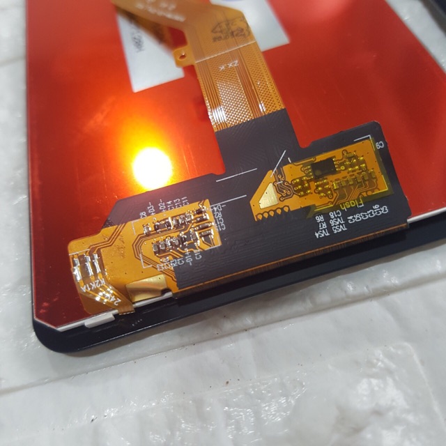 Combo Bộ Vỏ + Màn Hình Vivo Y71 Zin Hàng Cao Cấp Tặng Tuýp Keo