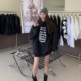 Áo khoác dáng rộng tay dài có mũ trùm thời trang thu đông cho nữ | BigBuy360 - bigbuy360.vn