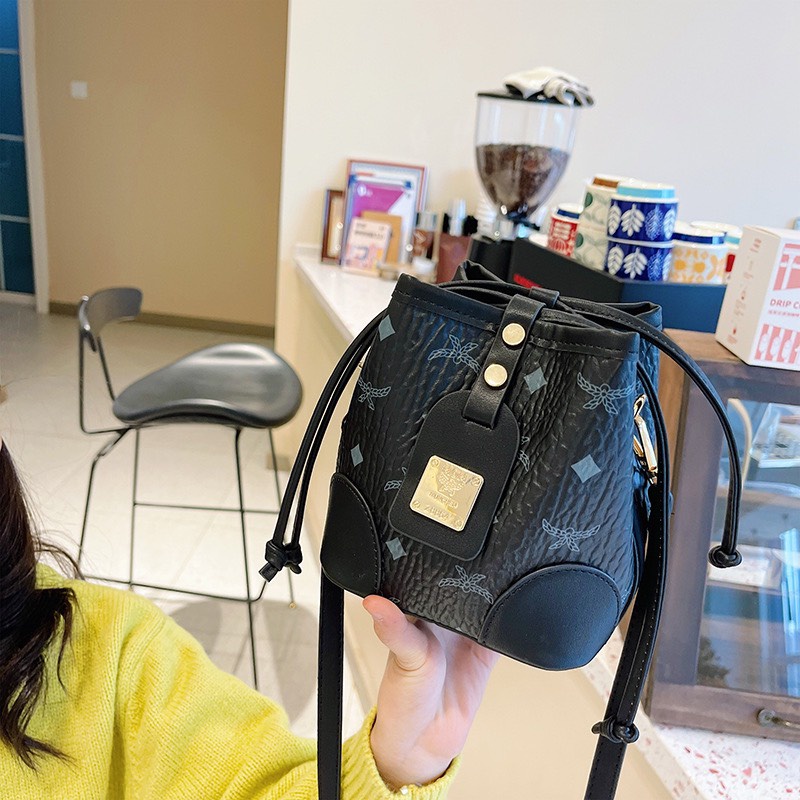 Túi xách mẫu siêu hot 2022 dành cho bé gái - Hàng Quảng Châu Cao Cấp (8811)