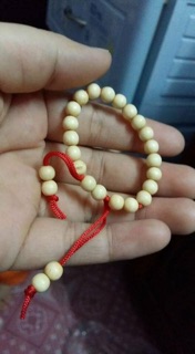 vòng dâu tằm cho bé yêu