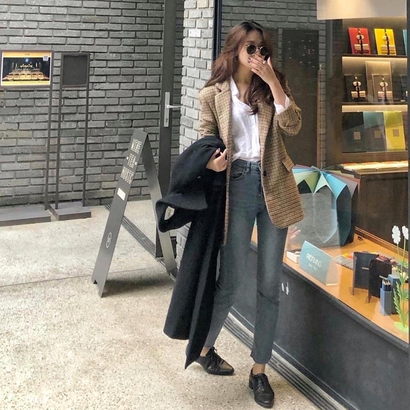 Quần jean lưng cao ống đứng form hàn | BigBuy360 - bigbuy360.vn