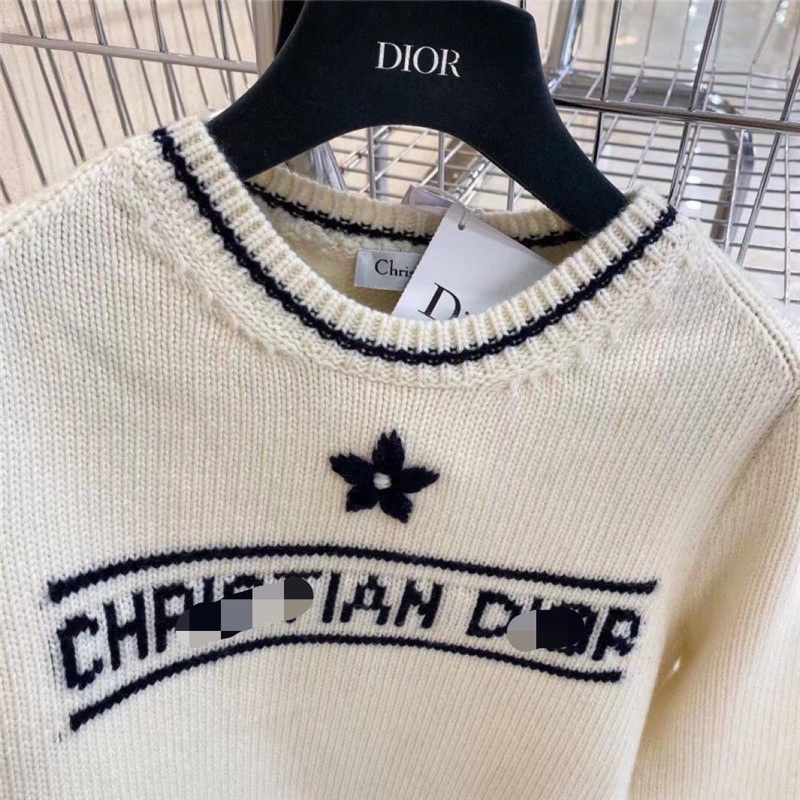 Áo Len Christian D*or Dáng Ngắn