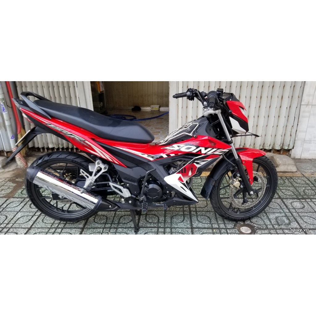 Tem in UV cao cấp. Sonic 150 đỏ đen cuối 2017. Decal tem xe ép nhiệt kích thước chuẩn. Chất lượng, sắc nét, bền màu