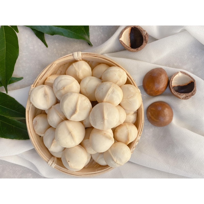 Hạt macca nứt vỏ sấy size đại 28-32 loại 1 hũ 500g thơm ngon có đồ tách vỏ kèm