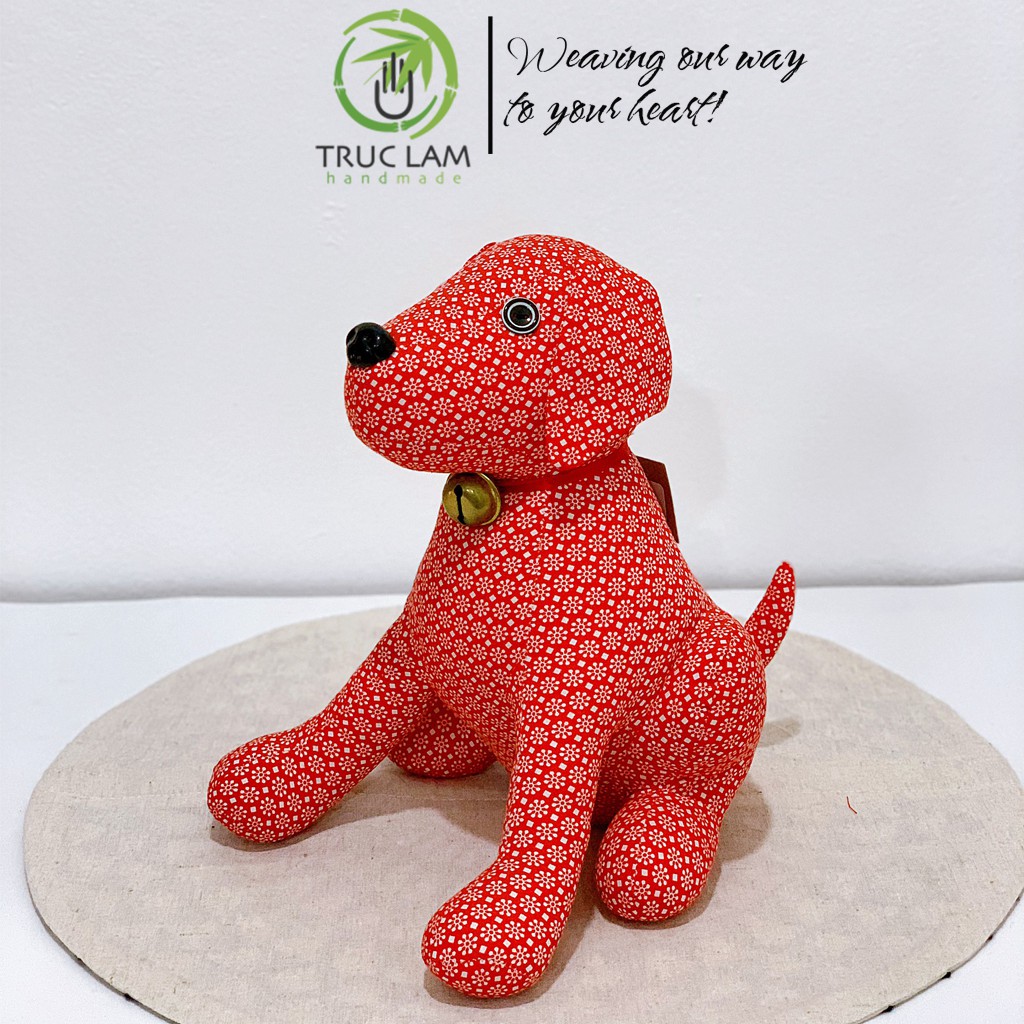 Đồ Chơi Cho Bé Thú Nhồi Bông Hình Con Chó Ngồi Đeo Chuông Bông Gòn Cao Cấp – Trúc Lâm Handmade
