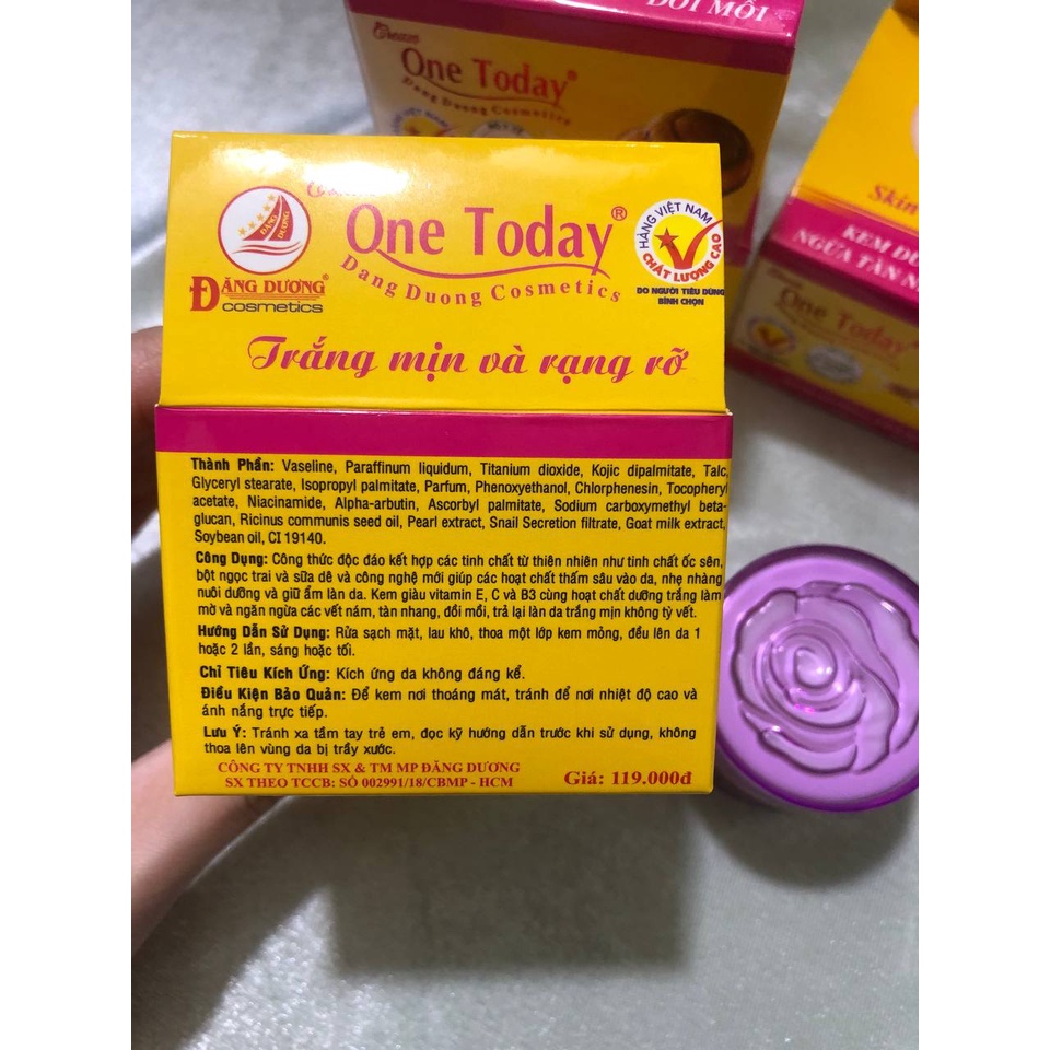 kem dưỡng da ốc sên tàn nhang đồi mồ
