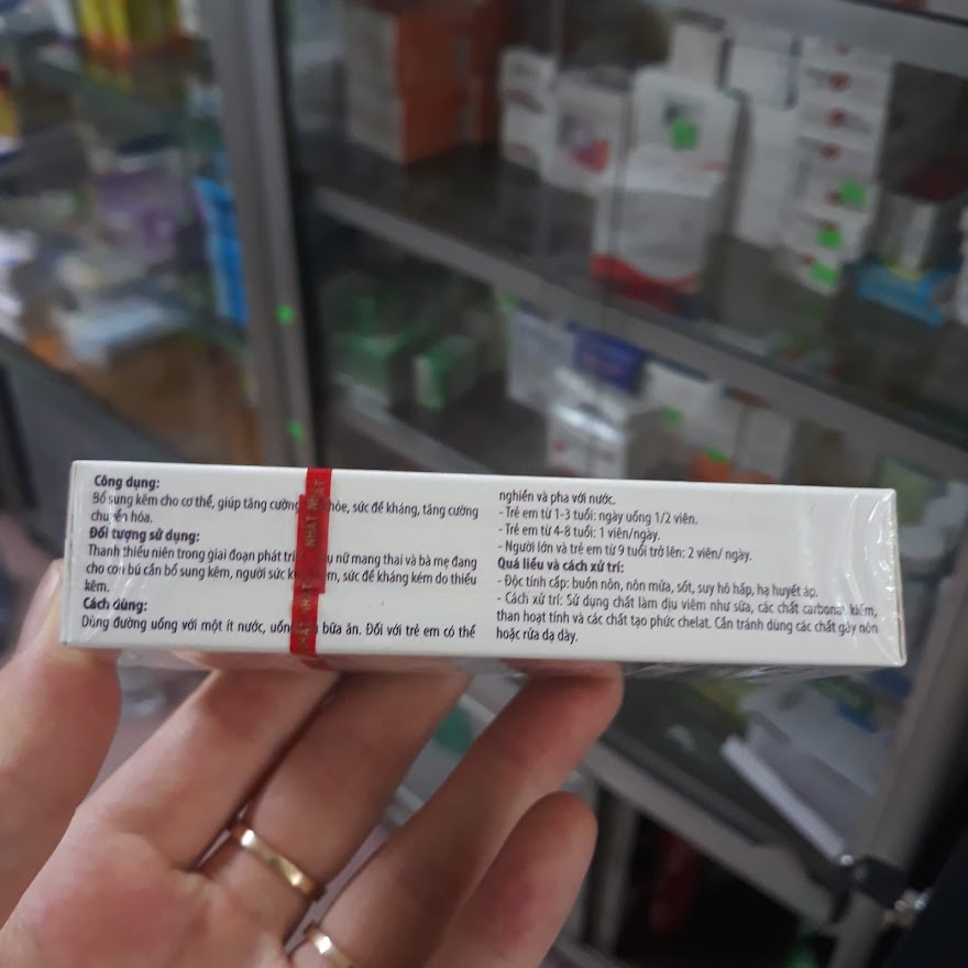 ZINC Gluconate Nhất Nhất hộp 3 vỉ x 20 viên ( Chính hãng )