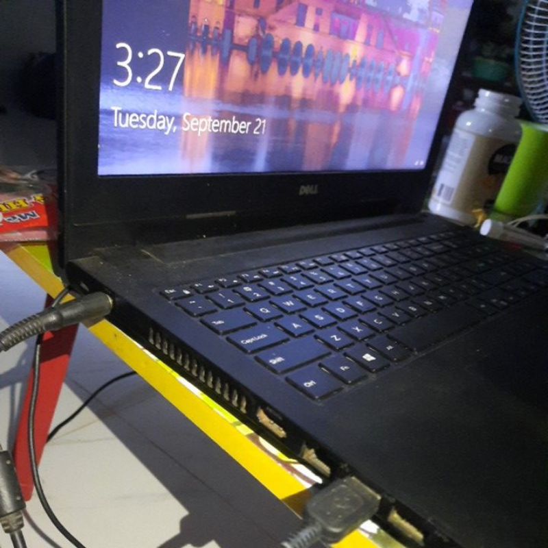 máy tính  hiệu dell cũ của tôi | BigBuy360 - bigbuy360.vn