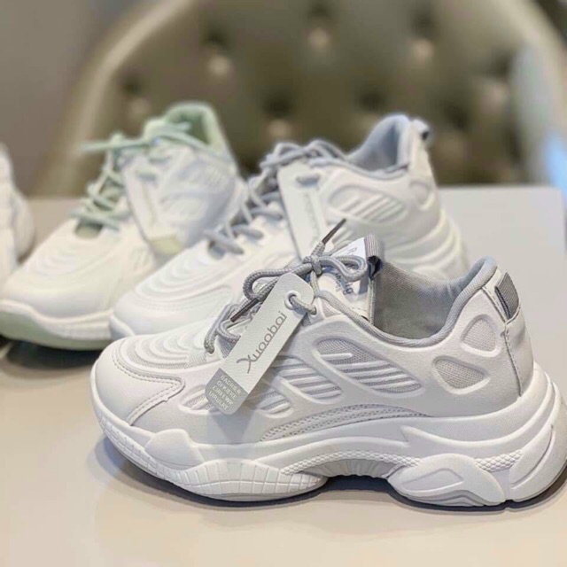 Giày thể thao nữ đế cao êm chân hot hit 2020 ms D1689