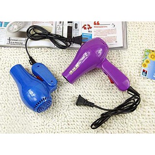 Máy sấy tóc mini tiện lợi khi đi du lịch