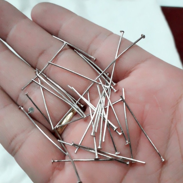 Đinh xỏ hạt 20k / 1 gói  size 28mm - giá sỉ 1kg liên hệ
