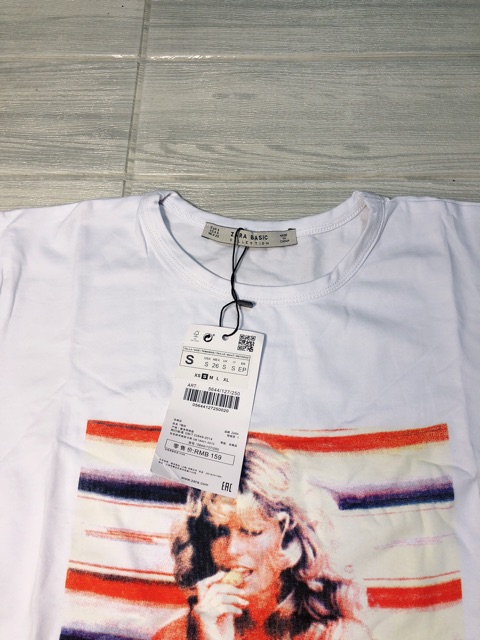 Áo phông #Zara