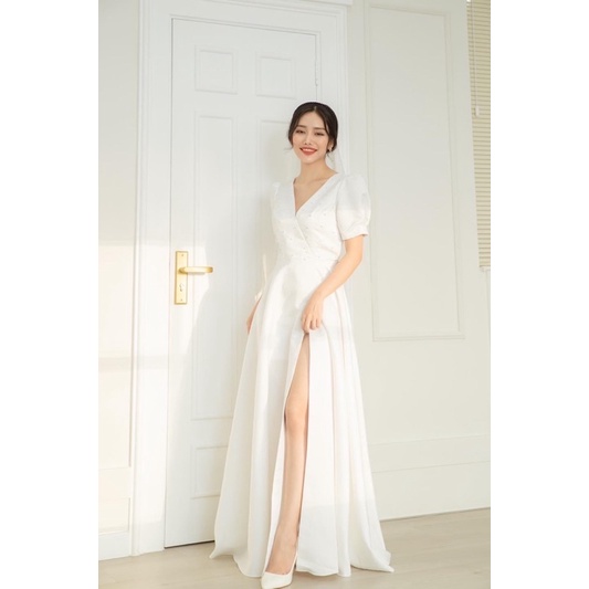 Đầm maxi cưới xẻ đùi kết hạt ngọc thân trên váy chất lụa taffeta dày đẹp TRIPBLE T DRESS - Size S/M/L -MS111Y