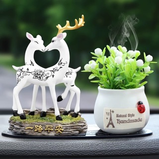 Đồ trang trí xe hơi
