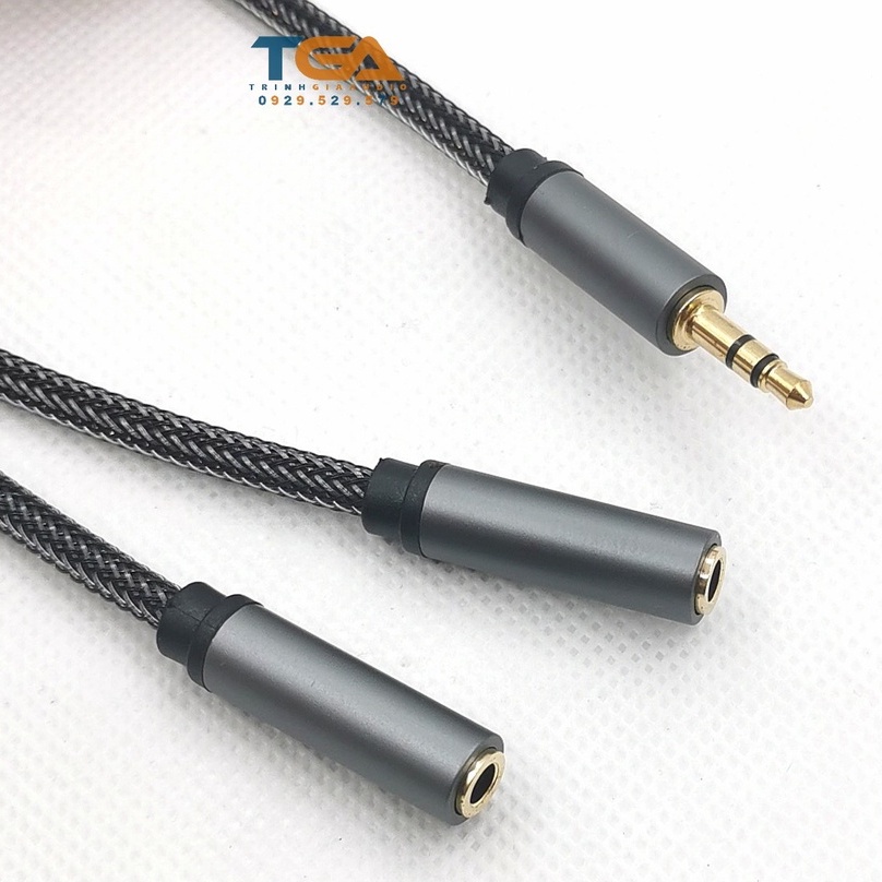 Dây chia tai nghe âm thanh audio 3.5ly bọc xác rắn. Độ dài 20 cm