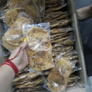 Cơm cháy trộn khô gà