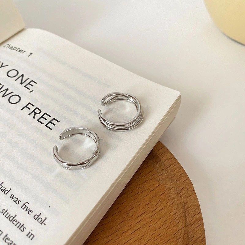 Bộ Nhẫn Đeo Ngón Tay Thời Trang Sành Điệu Cho Nữ