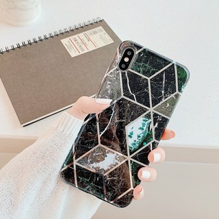 Ốp iPhone vân đá lập phương