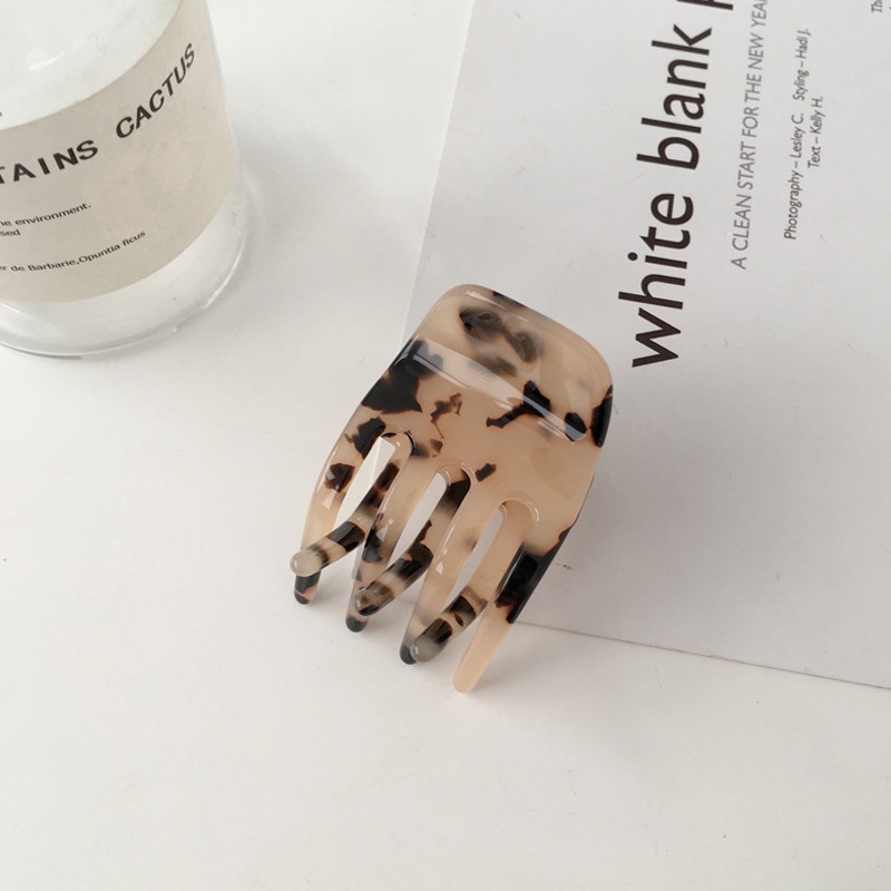 Kẹp tóc kiểu hàm cá mập xinh xắn dành cho nữ