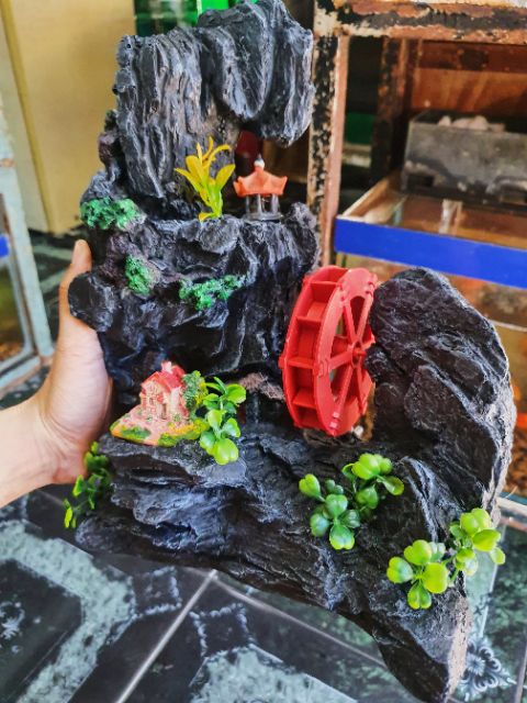 CẢNH NÚI CÓ BÁNH QUAY TRANG TRÍ HỒ CÁ NON BỘ 25x10x35cm