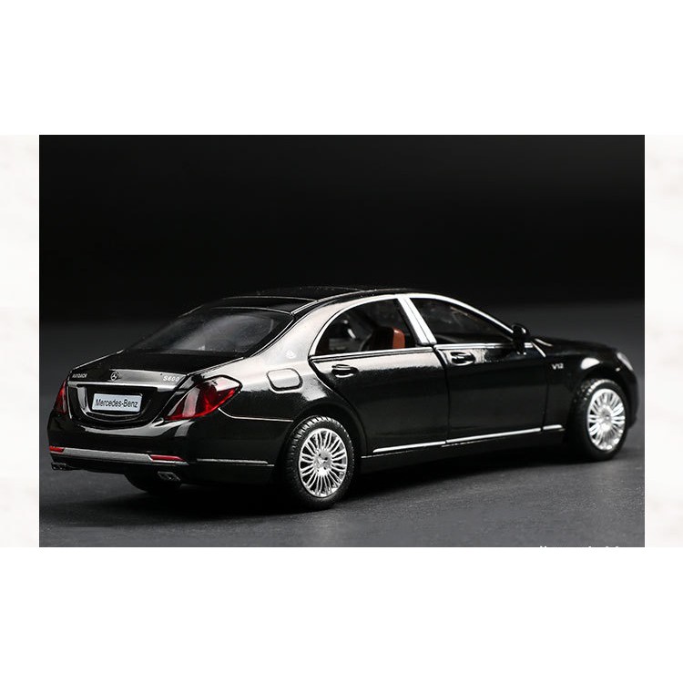 Ô tô Mô Hình Mercedes-Benz S600 Maybach tỉ lệ 1:36 Màu đen