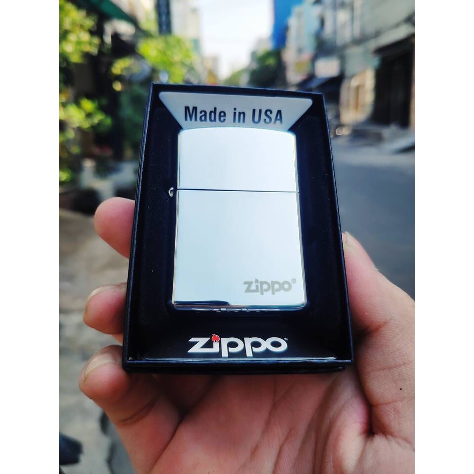 Khắc Zippo Bằng Tay