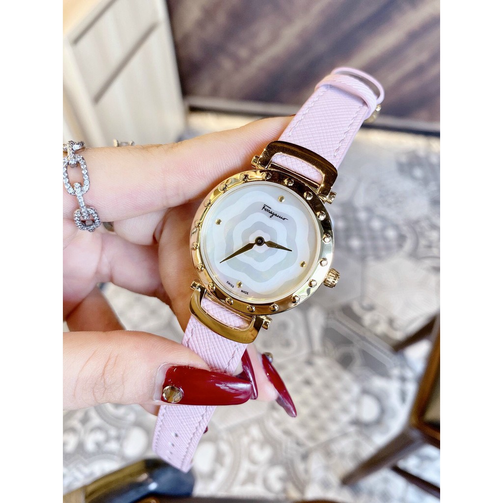 Đồng hồ thời trang nữ cao cấp Salva tore Ferragamo Style lady