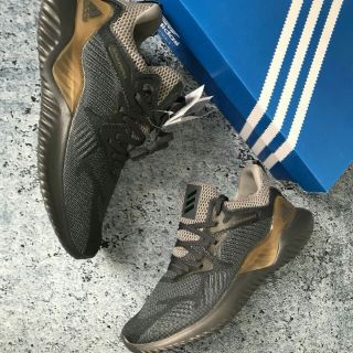 Giày Adidas anpha bounce