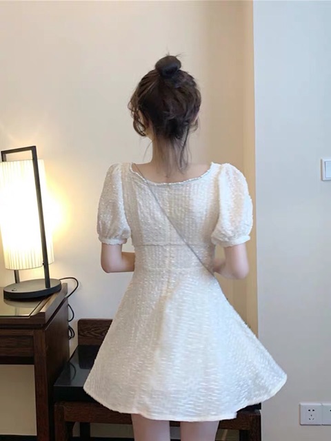 Đầm tiểu thư cổ vuông vải dạ tweed / Đầm ulzzang tay phồng cổ vuông xoè ôm eo xoè