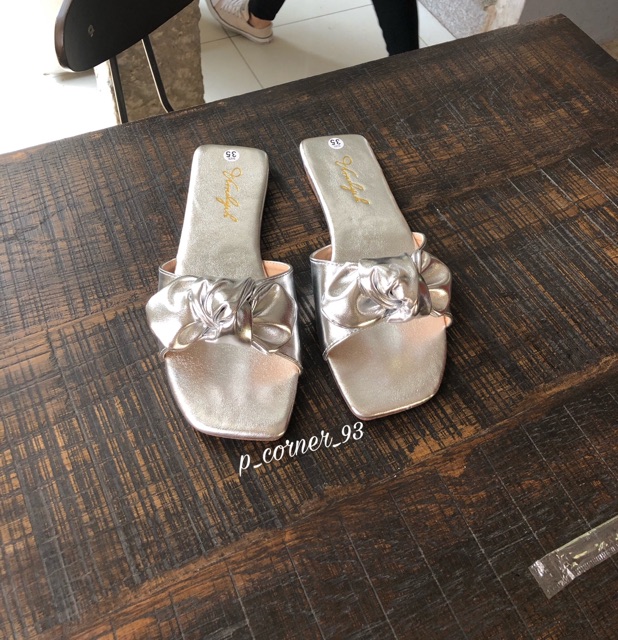 (ẢNH+VIDEO THẬT 100%)DÉP QUAI NƠ DA 2 MÀU