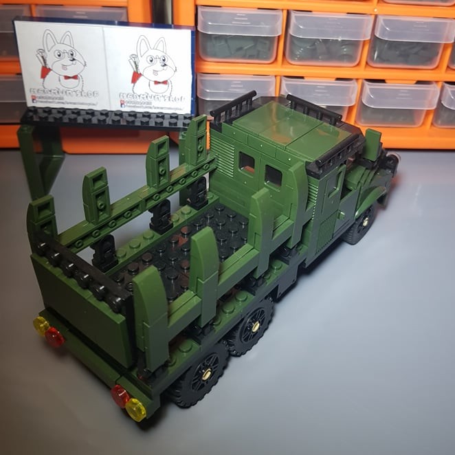Lego - xe tải quân sự - hàng thủ công bằng tay do Việt Nam sản xuất