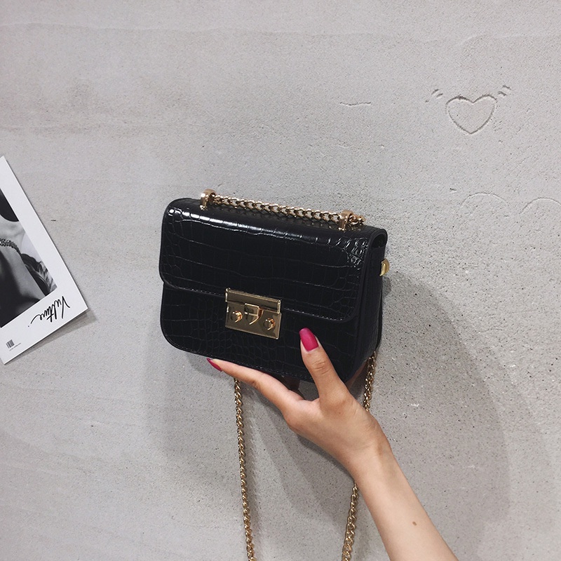 Túi Xách Nữ Đeo Chéo Da Rắn Dây Xích Kim Loại Cao Cấp ChiChi Store