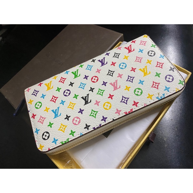 Ví nữ cầm tay khoá kéo