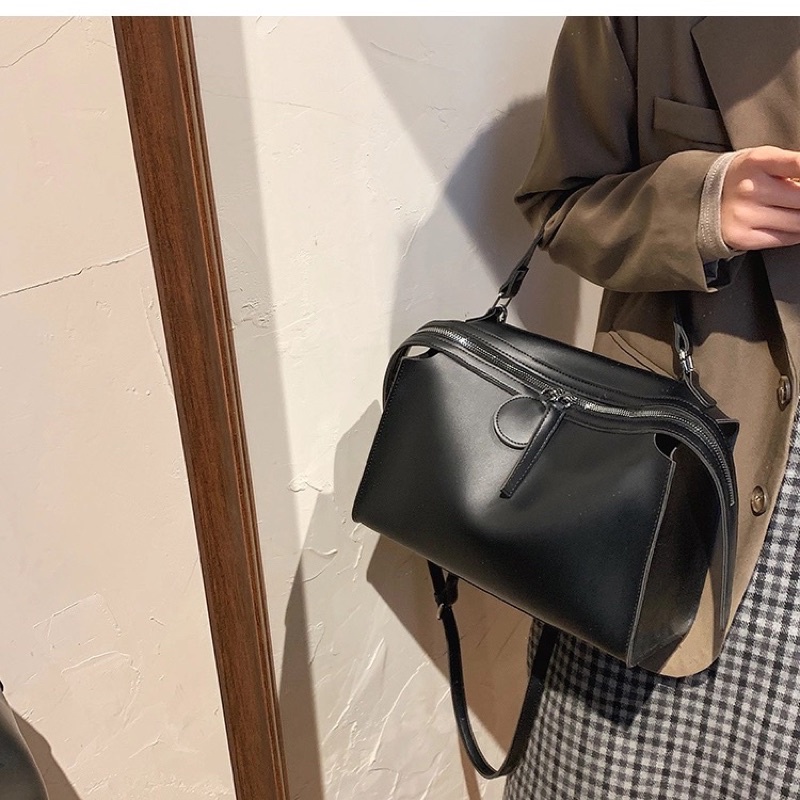 Túi xách da đeo chéo loại lớn thời trang Unisex