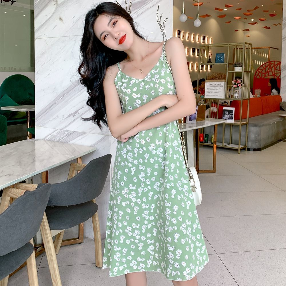 Váy hoa mùa hè mới lỏng lẻo và mỏng mảnh lưới cổ tích nhỏ màu đỏ bạn gái váy dây treo sinh viên