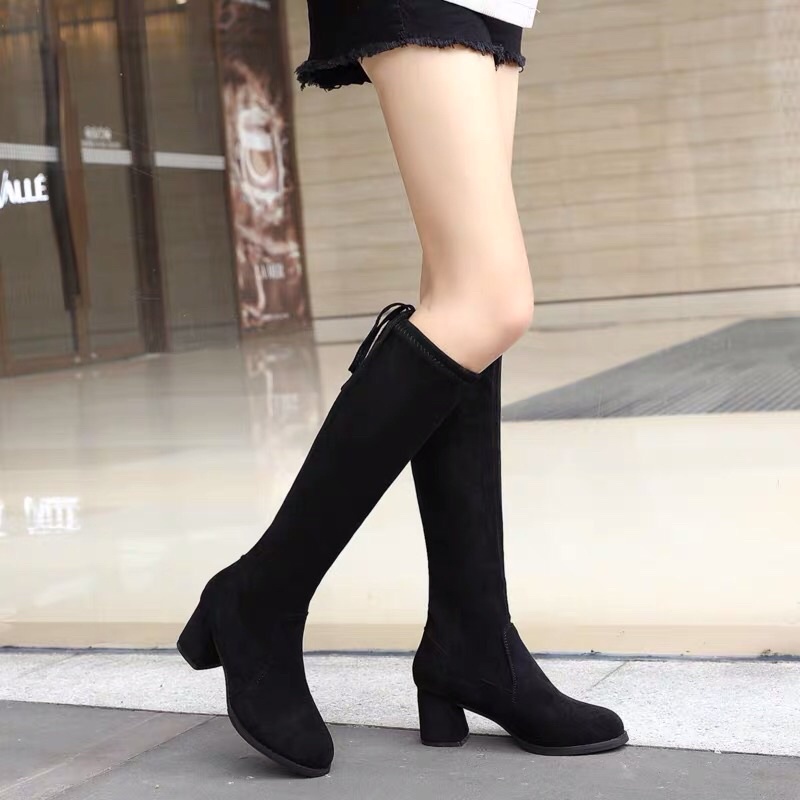 Boots nữ da lộn cổ cao dưới đầu gối lót lông gót vuông cao 6cm