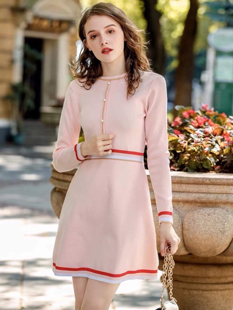 Váy len dáng xoè phối viền nổi bật | BigBuy360 - bigbuy360.vn